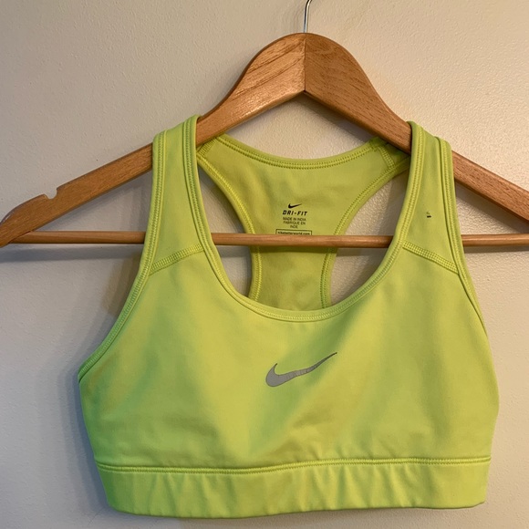 💕 FREE for any purchase! 3 for$50 nike sports bra Nike neon yellow sports bra - Picture 2 of 4